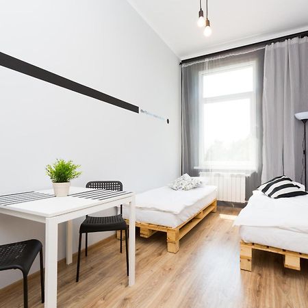 بييلسكو بياوا Dot Hostel - Pokoje I Noclegi W Centrum المظهر الخارجي الصورة