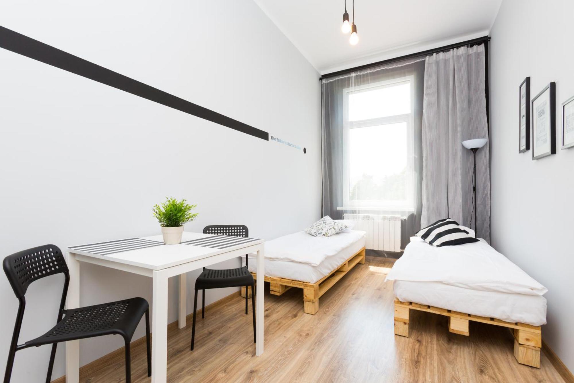 بييلسكو بياوا Dot Hostel - Pokoje I Noclegi W Centrum المظهر الخارجي الصورة