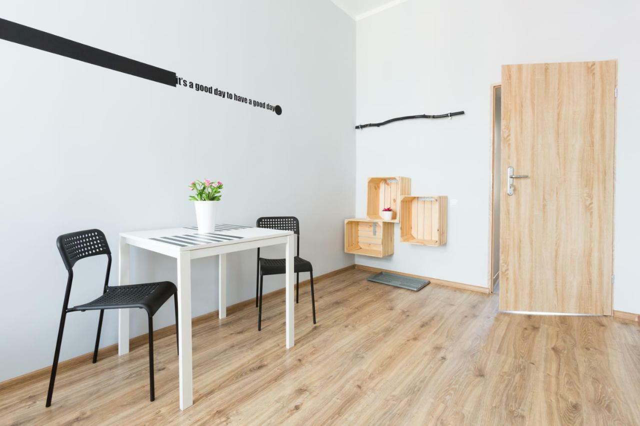 بييلسكو بياوا Dot Hostel - Pokoje I Noclegi W Centrum المظهر الخارجي الصورة